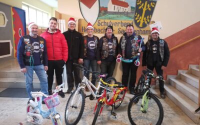 Übergabe von 17 Rädern der Korsoaner